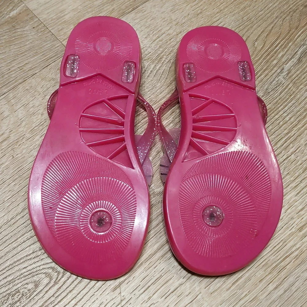 Adorable Hello Kitty Sandles little girls large 9/10 - Picture 2 of 4